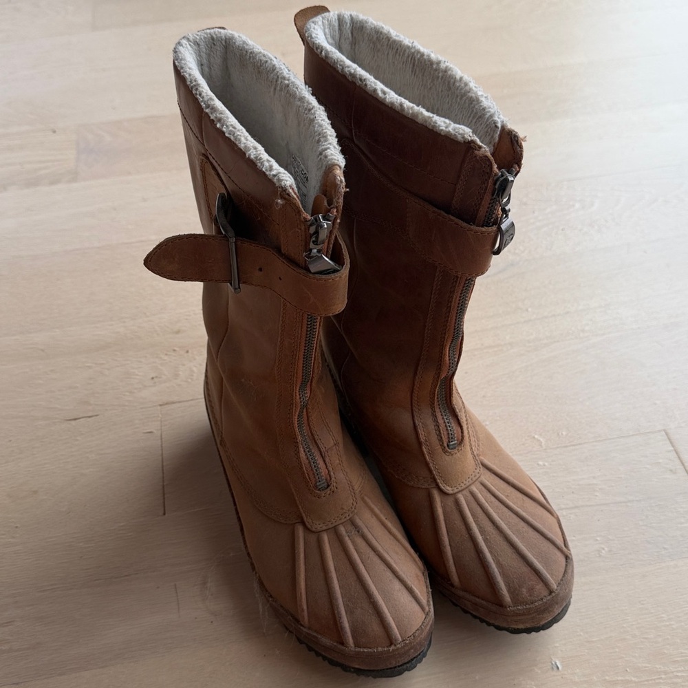 Sorel - Picture 3 of 11